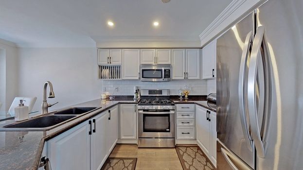 015TT53-l02c206yzzoosx7h3n