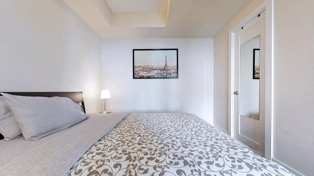 016TT32-ksihcj9bq11xtv0r53o