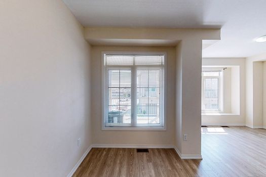 017TT42-l5kav1u519rktf6no08