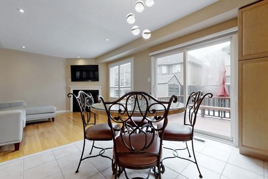 022TT060-l3nzdf80xzowlxurdaj