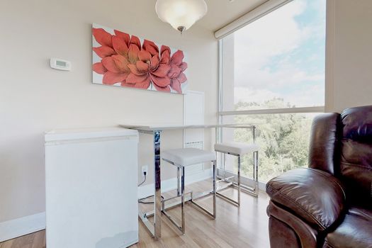 024TT66-l5iwoczx8pwfll0l55j