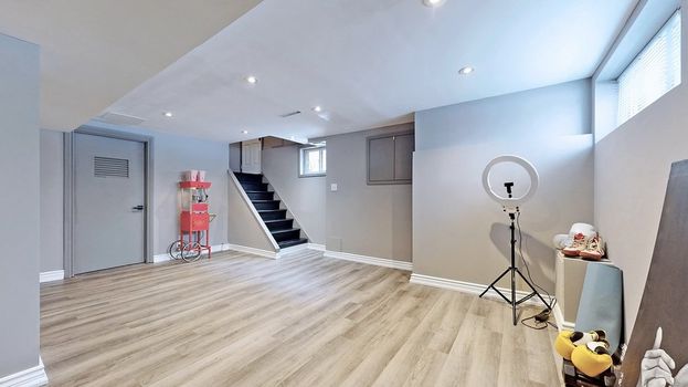 039TT065-kzjq2unm9u8wyol1ew