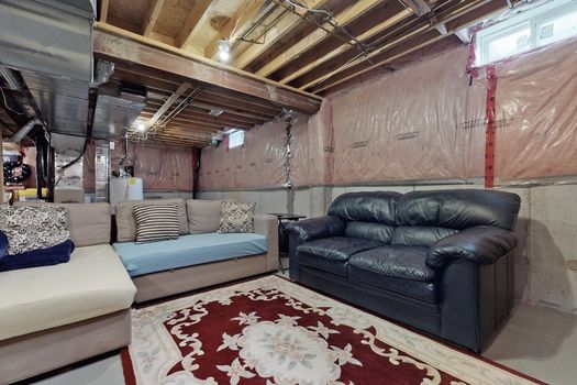 048TT060-l3nzdfde2bdf9haclgr