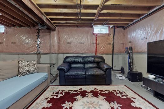 050TT060-l3nzdfe1y30uvhqcrx