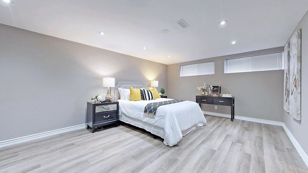 050TT065-kzjq2uo554rkld2eyda