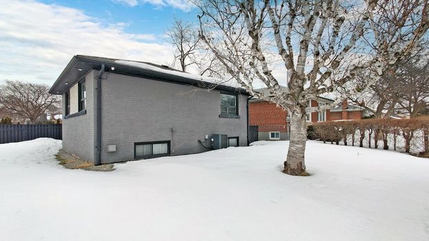 063TT065-kzjq2uow81et36o8nug