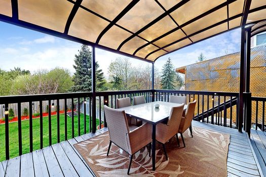 067tt77-ko8j0jisscorciznxk8