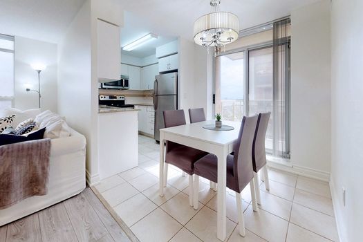 12TT33-lg4hk8n7v5rope87q3