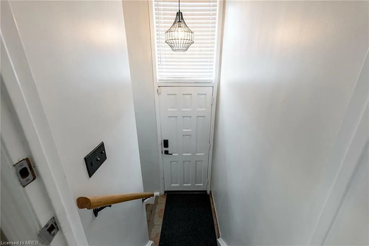 1e793ea49ed44486bfdd0e569599dd79-uncropped_scaled_within_1536_1152