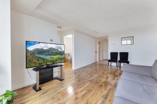 22-web-or-mls-782A2932