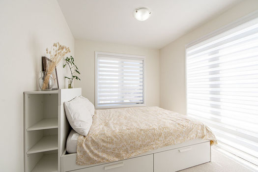 256+Finch+Ave+East-25