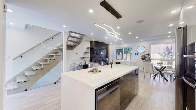 42-coventry-court-richmond-hill-N12179911-8-p