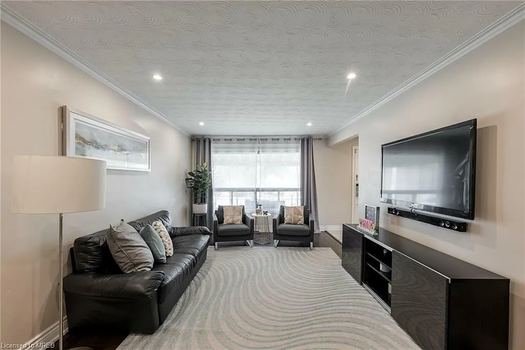 424c07a79123a0889551c08d7892fcbe-uncropped_scaled_within_1536_1152