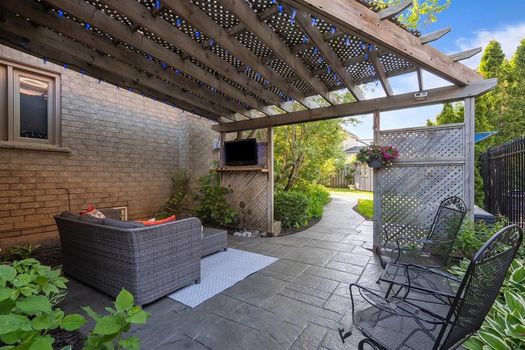 6302ad74-e1b4-4121-b509-3a4126635a90