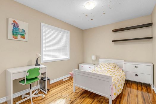 7cdf53e8-dd50-475d-a24d-11248df0a9a6