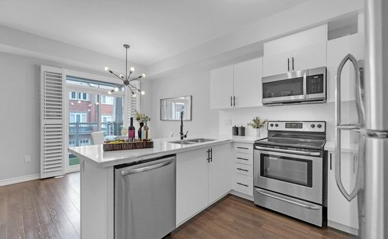 847c8bd5-e25c-4b94-9506-20ea5e3f3baf