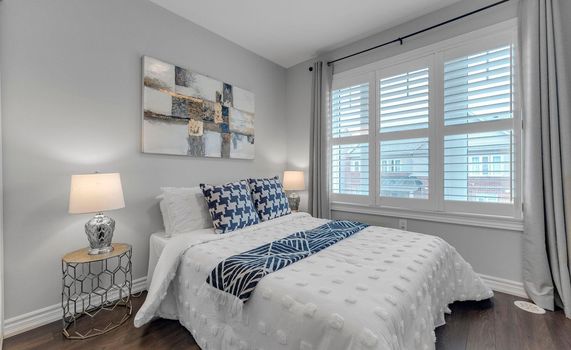 c8c310c3-5052-4b17-a51e-250bb8b6bf85