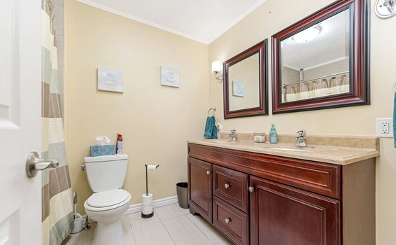 dfa931a0-80e7-4ad2-8470-64ba5987592e