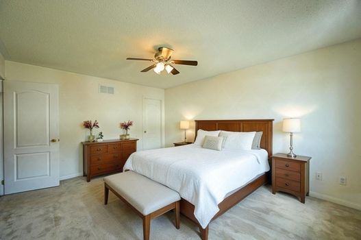 WhatsApp Image 2025-08-20 at 10.05.00 PM (1)