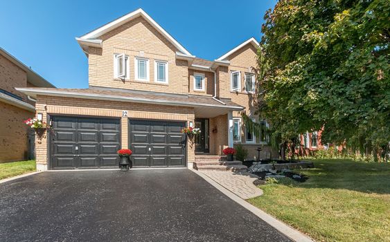 L3RycmViL2xpc3RpbmdzLzI3LzQ0LzU5Lzg3L3AvZjdkZmNhNWEtYjM5MS00NWIzLWEzZmMtYjRlMjNmMmIwNTIwLmpwZw