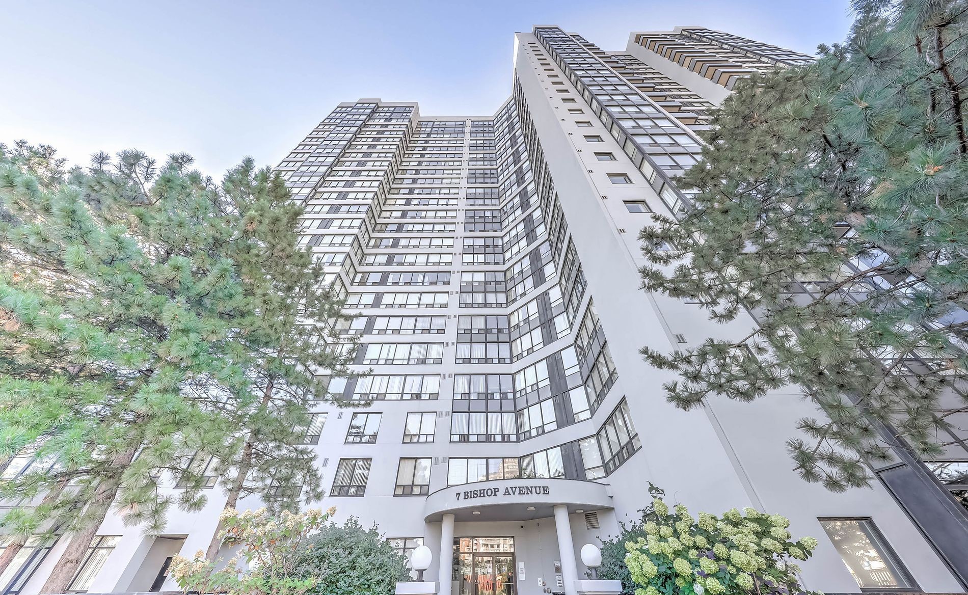 L3RycmViL2xpc3RpbmdzLzQxLzY4LzM3Lzc3L3AvNmEyNWFkZDUtNTY4Zi00YTMzLWJjNGItZGMzMjdmOTEzZTlhLmpwZw