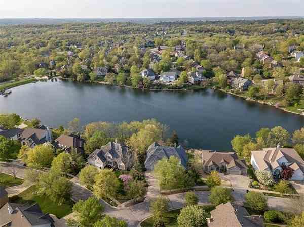 238e4182-22f1-452f-98fe-fabab7dc72bd