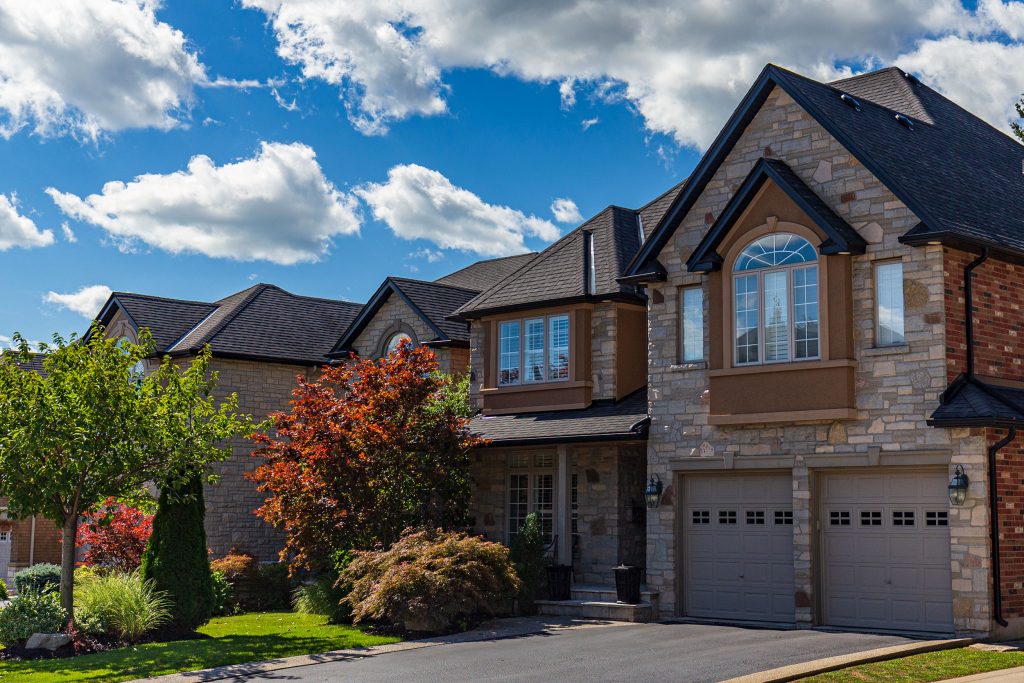 Detached-Homes-in-College-Park-of-Oakville-1024x683