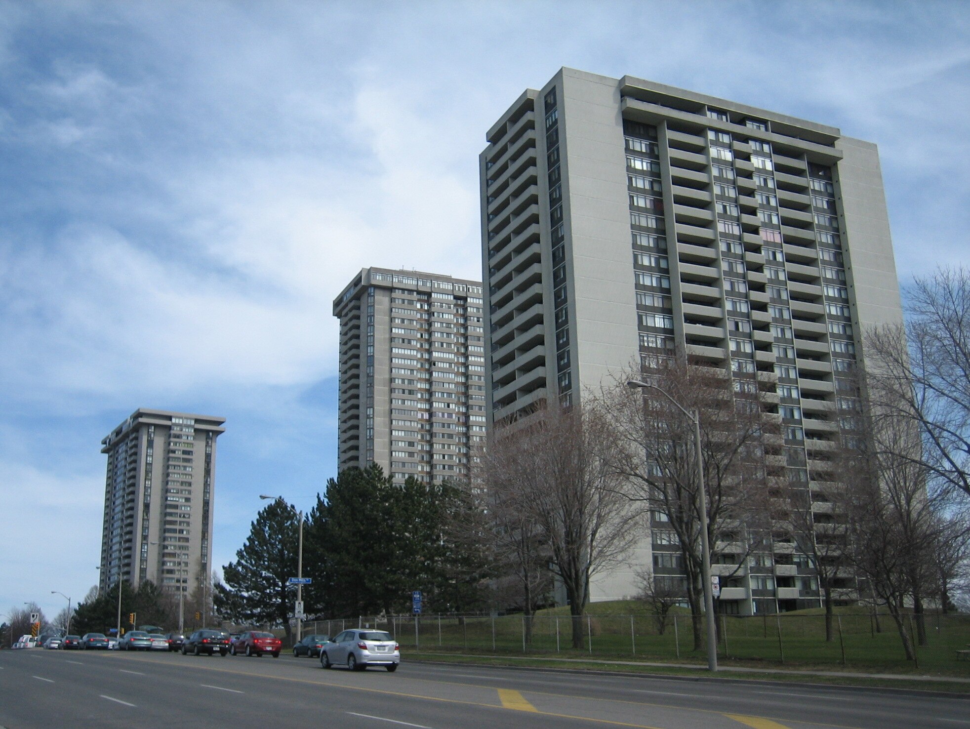 Don_Valley_Village_towers
