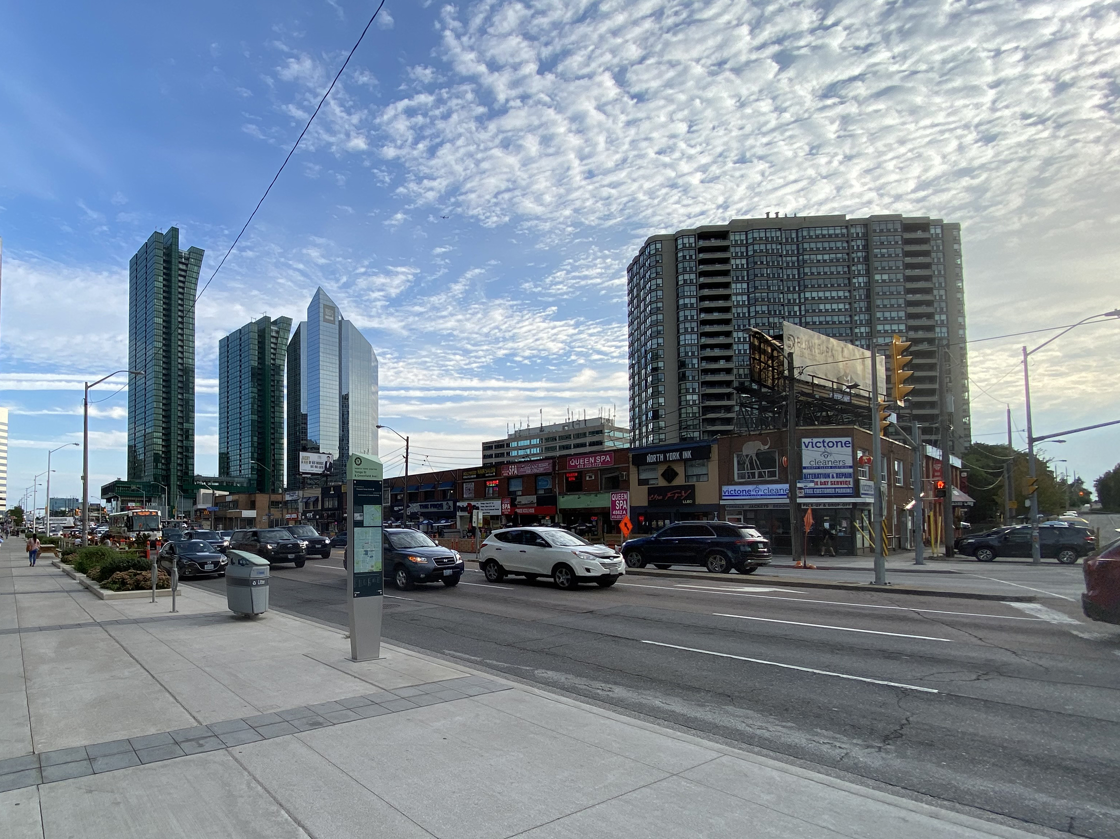 Lansing_near_Yonge_St_2021