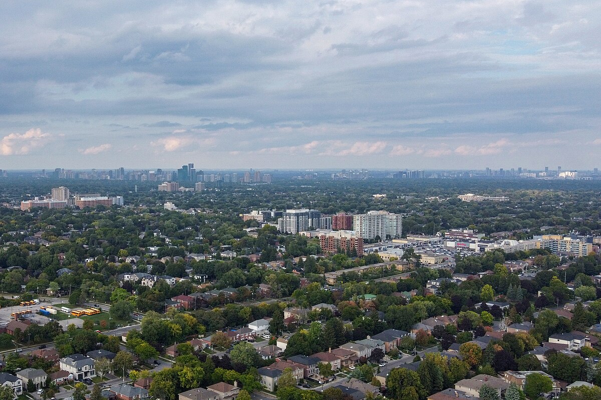 Lawrence_Manor_aerial_view_2025