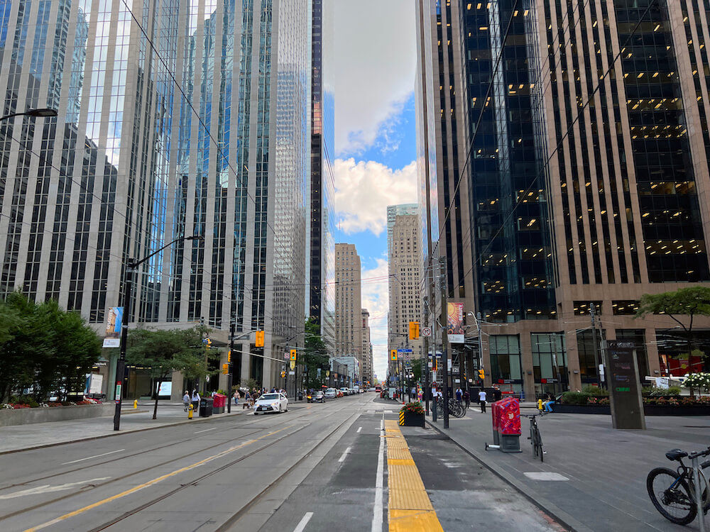 cq5dam.web.1280.1280 (30)