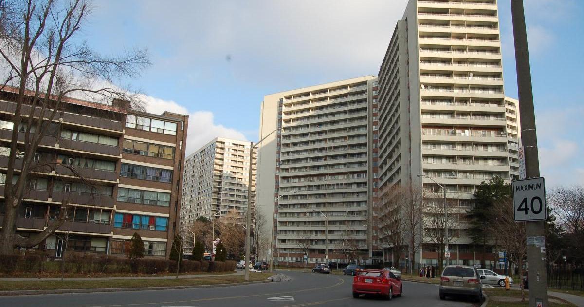 toronto_buildings_26986179857_o_0