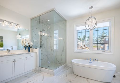 L3RycmViL2xpc3RpbmdzLzQyLzIzLzMyLzQ4L3AvNmMxMDE1ZjEtZjVjNi00YWFiLTgzYjUtY2U3MmNmNWY2YmY0LmpwZw