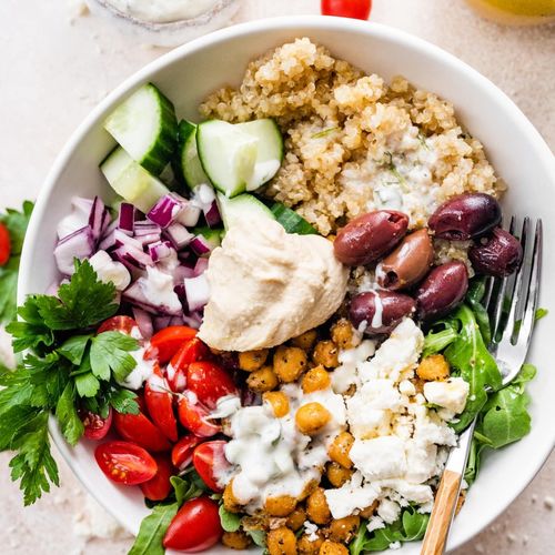 Mediterranean Chickpea & Quinoa Bowl