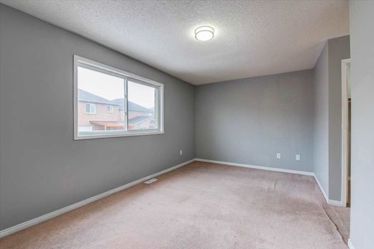 14 Rockrose Drive-img (10)