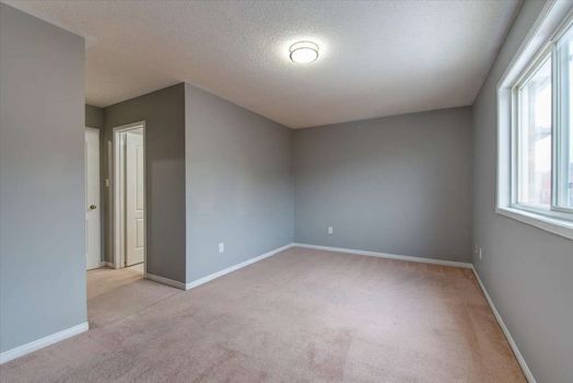 14 Rockrose Drive-img (9)