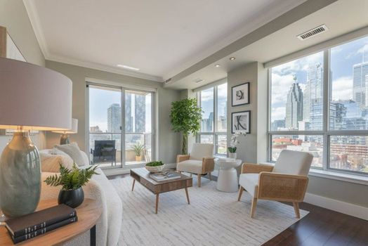 168 King St E 1108-img (13)