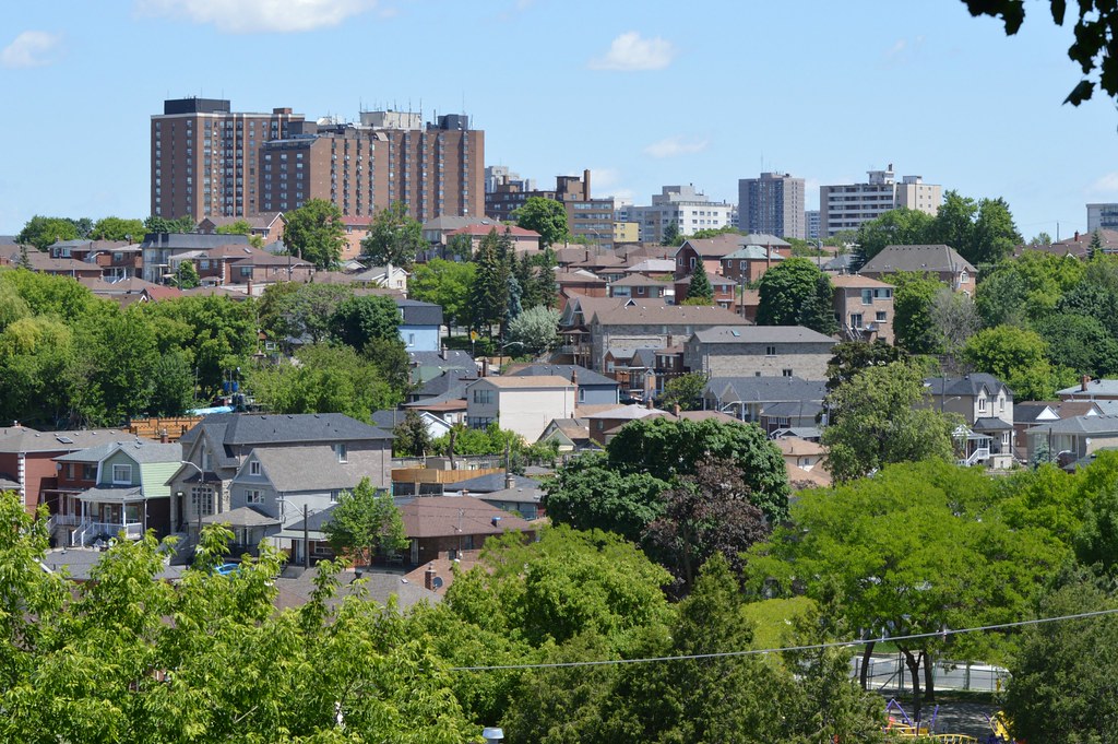 27468719052-2f4c4a40a1-b