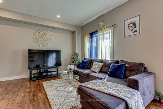 292 Falcon Dr 10, Woodstock-img (10)