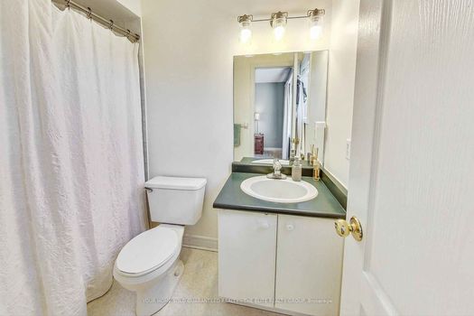 60 Pressed Brick Dr-img (9)