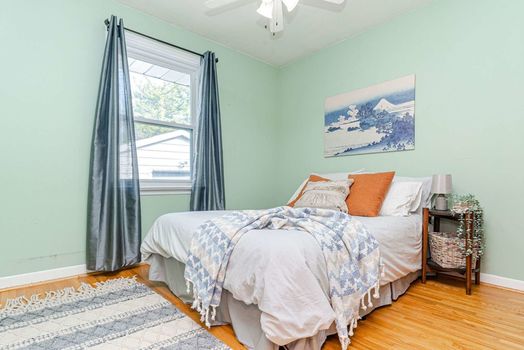 64 Golfdown Dr-img (10)