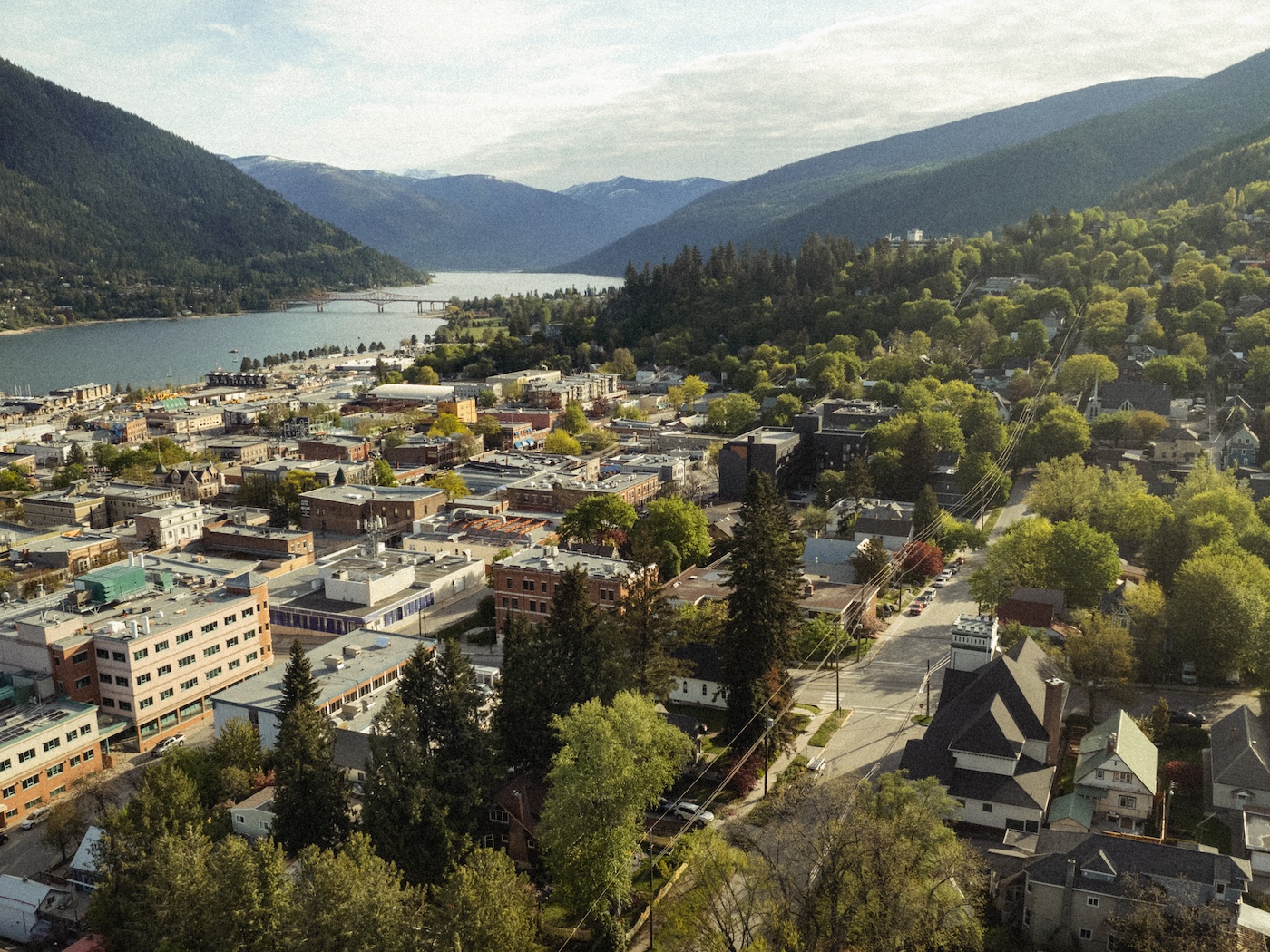 NKLT-TomWilson-DowntownNelson