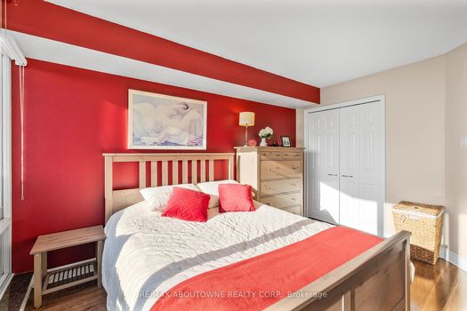 L3RycmViL2xpc3RpbmdzLzQyLzU1LzEwLzgzL3AvNjFiNmI1N2EtZGZjOC00NjQwLTg4OTUtNWY5MThiNTMxMWNkLmpwZw