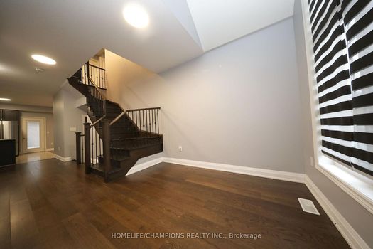 L3RycmViL2xpc3RpbmdzLzQyLzY4LzgwLzUxL3AvM2M2NzNlMWQtNDRmZS00YTMzLWE1ODktZjA0MzJkNDMxYjU4LmpwZw