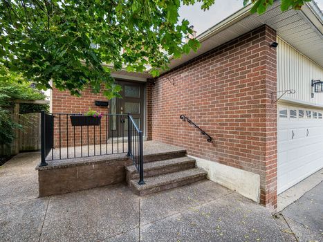 L3RycmViL2xpc3RpbmdzLzQyLzQ1LzIzLzE3L3AvMDgyNTUzYTQtNTJkMy00YTMwLTk0M2EtM2ViZmUxYjMxYmVlLmpwZw