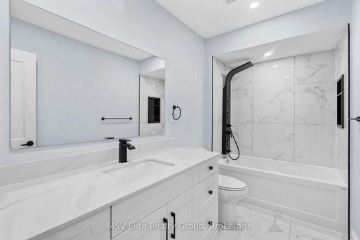 L3RycmViL2xpc3RpbmdzLzQzLzM1LzU1LzA2L3AvZTBkZTAwMDYtN2VlMi00ZTYyLWI5MDYtZDEwNjU2MGVkZDY4LmpwZw