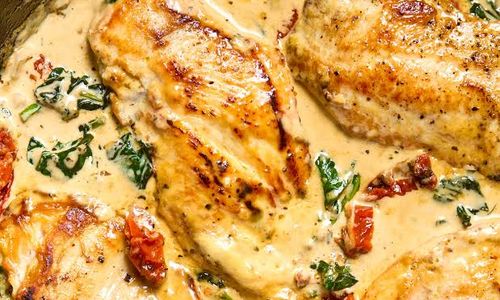 Easy One-Pan Creamy Tuscan Chicken
