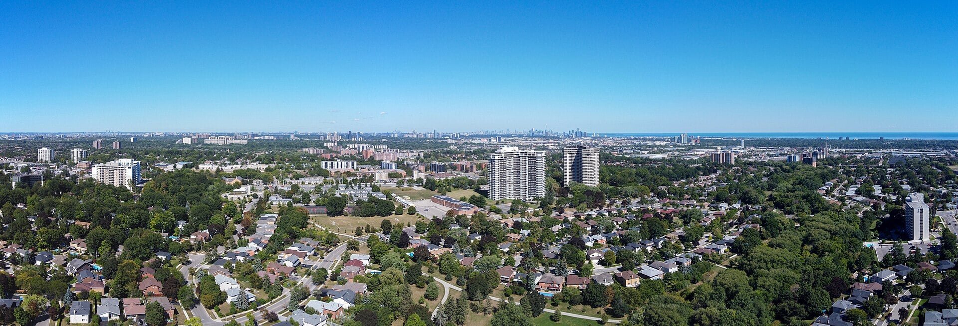 Aerial view of homes and green spaces in Applewood, Mississauga, in 2022