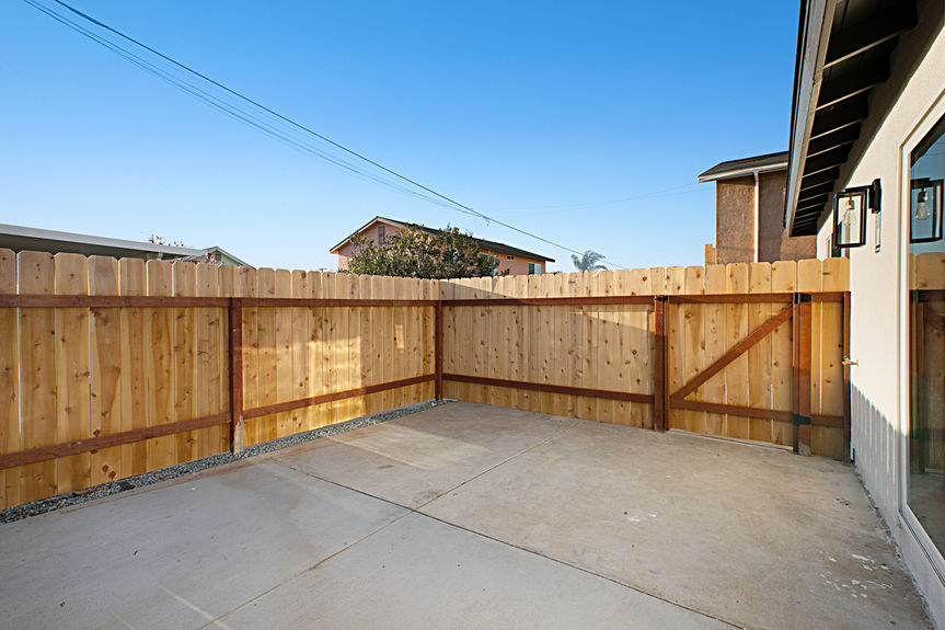 37_11035588_158579_158579-EM-137