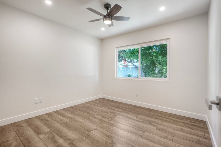 21_harvard_dr_3686_mls